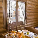 Sfendamos Wood Village Hotel Agios Pavlos (Imathia)
