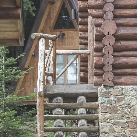 Sfendamos Wood Village Ξενοδοχείο