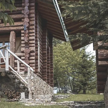 Ξενοδοχείο Sfendamos Wood Village