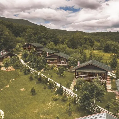 Sfendamos Wood Village