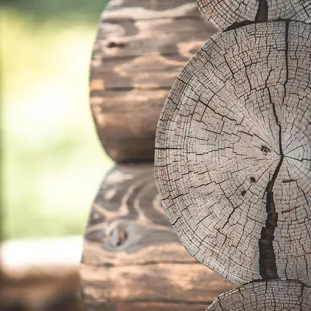 Sfendamos Wood Village 3*