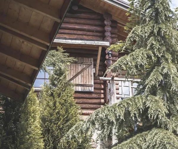 Sfendamos Wood Village 3*