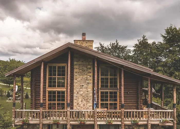 Ξενοδοχείο Sfendamos Wood Village