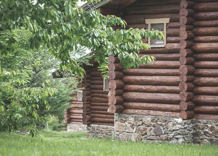 Sfendamos Wood Village Ξενοδοχείο